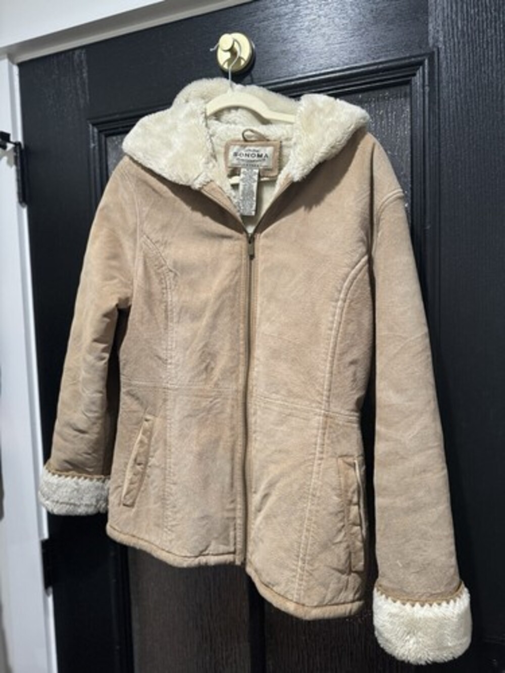 Sonoma  Suede womens jacket size medium (see Pictures)
